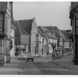 (c) Stadtarchiv Gifhorn, Ecke Cardenap / Torstraße mit Blick auf den Steinweg, 1961